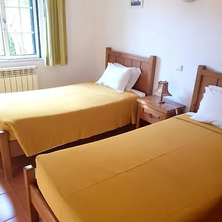 One Bedroom Appartement With Shared Pool And Furnished Terrace At Odiaxere 5 Km Away From The Beach Odiáxere